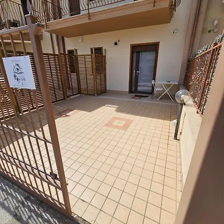 Disangrohouse Guest house