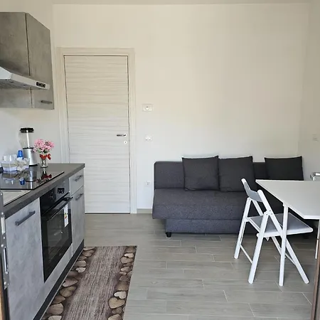 Πανσιόν Disangrohouse Castel Di Sangro